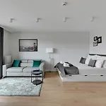 公寓式酒店 Aura 40 Center By Downtown 4*