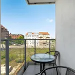 Aura 40 Center By Downtown 公寓式酒店 4*