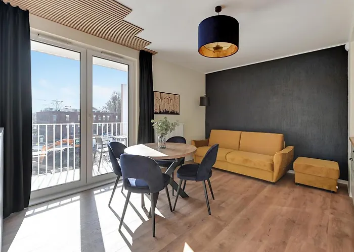 Aura 40 Center By Downtown 4*