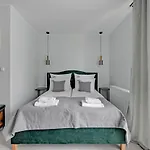 Apart Otel Aura 40 Center By Downtown 4*