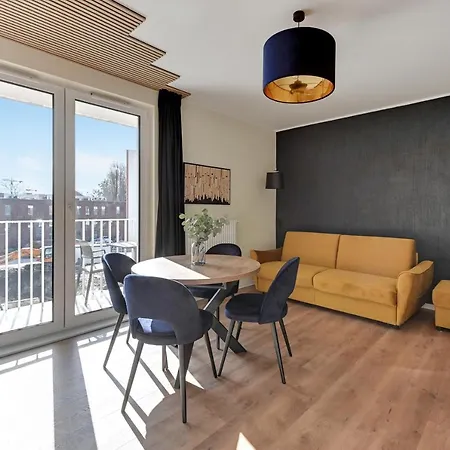 Aura 40 Center By Downtown *