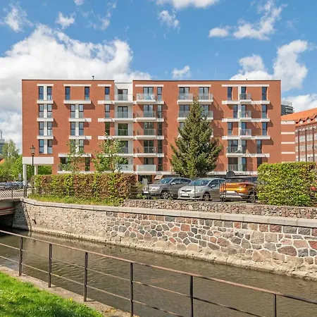 Aura 40 Center By Downtown