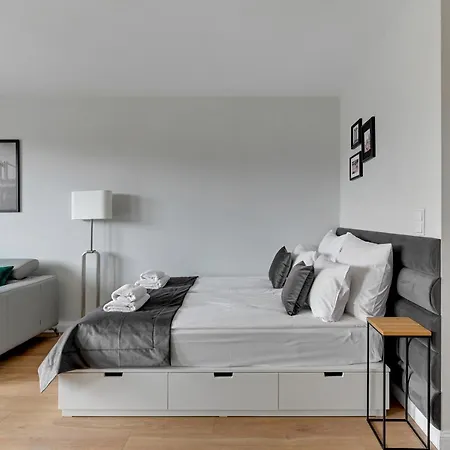 Апарт-отель Aura 40 Center By Downtown Гданьск